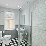 Aldwark Mews, Free Parking, Location York