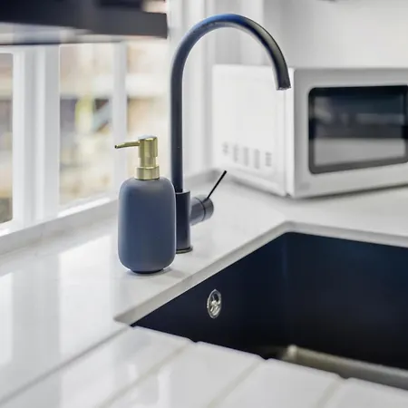 公寓 Aldwark Mews, Free Parking, Location